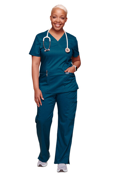 Cherokee Revolution WWE610 – WWE110 Costum chirurgical pentru femei