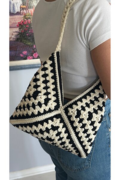 N QUEEN COLLECTION El Yapımı Beyaz Siyah Makrome Omuz Çantası | Şık ve Dayanıklı Polyester İp 30x30cm