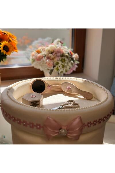 KidsMagazin Tavă albă din catifea cu fundă roz pentru prima tunsoare