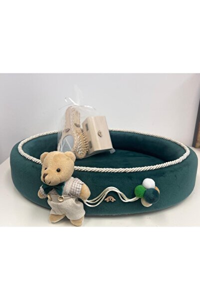 KidsMagazin Tavă verde din catifea cu ursuleț pentru ceremonia de tuns