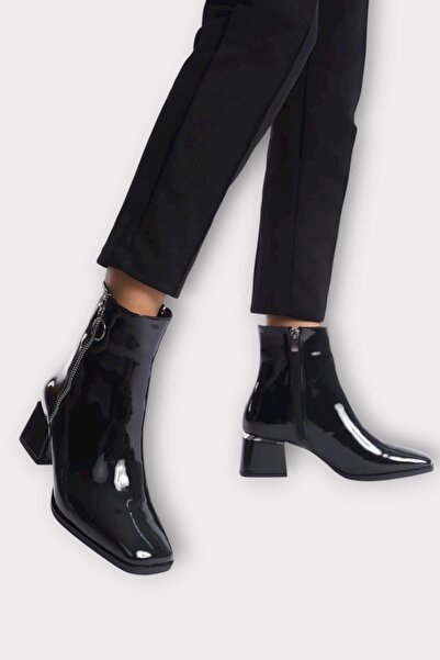 Liger Thick Heel Pointed Toe Zippered Women's Boots Black