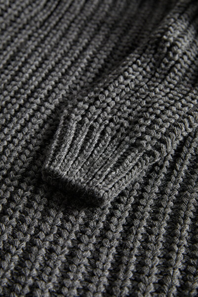 Knitoryx Imperdabil pentru femeile în timpul iernii: pulover de tricotat cu nervuri groase, ultra elegant (5 culori superbe!)