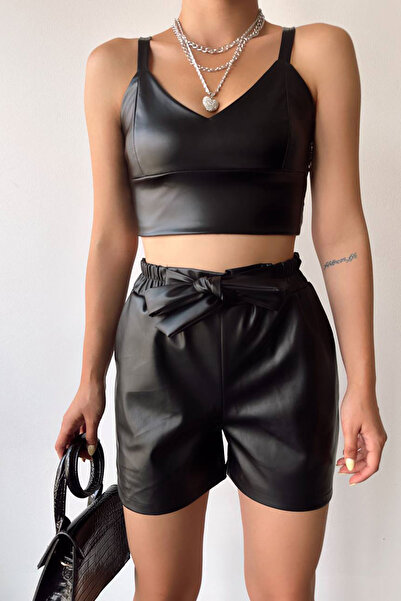 bacc Black Belted Faux Leather Shorts Bchn-2526621