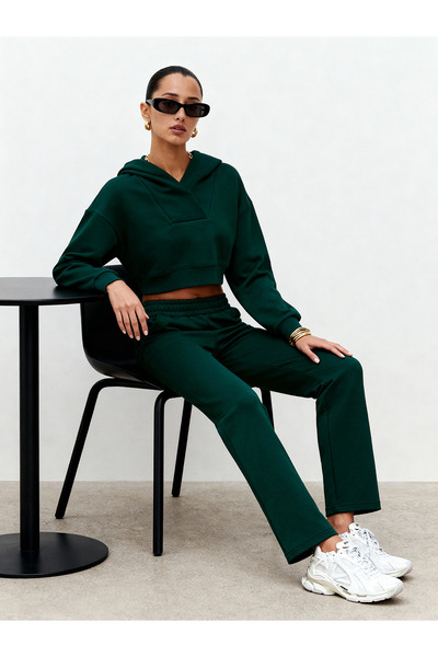 LAPS Casi̇ Women's Hooded V-Neck Pipe Leg Sweatpants Set