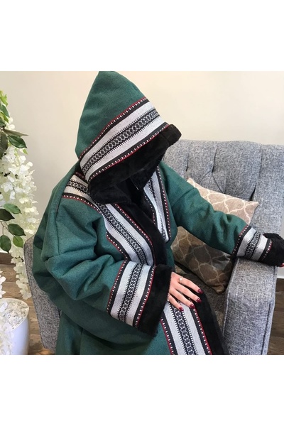 Abaya-AB Women's oiled fur coat with traditional Arabic Sadu fabric