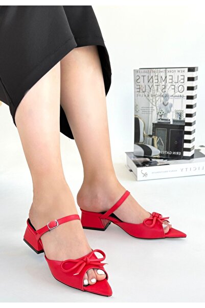 Kanonik Education Lotta Red Skin Heeled Shoes