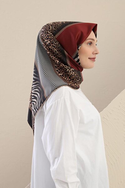 Levidor Burgundy Twill Digital Scarf