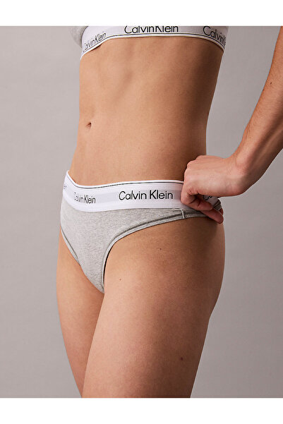 Calvin Klein Kadın Marka Logolu Beyaz Elastik Bantlı Gri Külot LV00QF8518 P7A