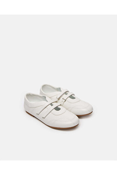REDTAG Senior Girls White Velcro Shoes