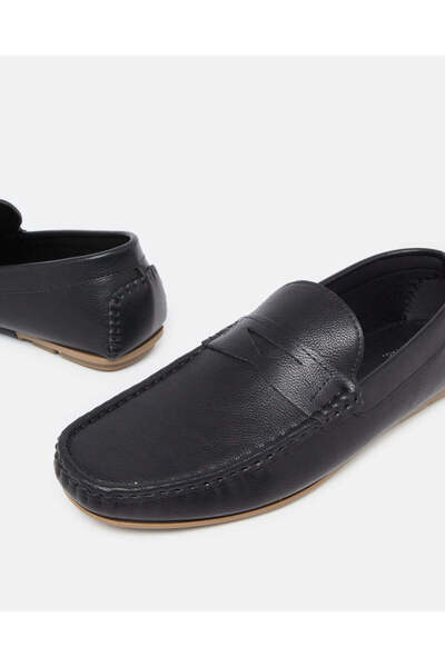 REDTAG Men Black Plain Loafer