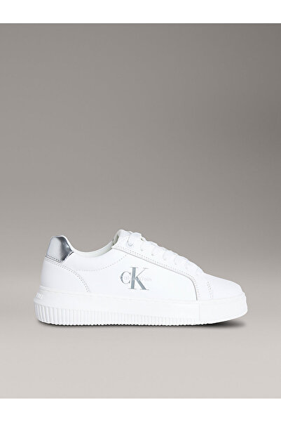 Calvin Klein Kadın Gümüş Rengi Deri Kalın Tabanlı Beyaz Sneaker YW0YW01876-02R