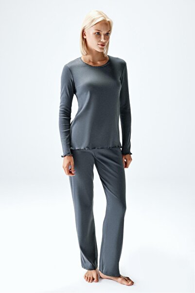 Brix طقم بيجامة نسائية بتفاصيل دانتيل بلون البترول