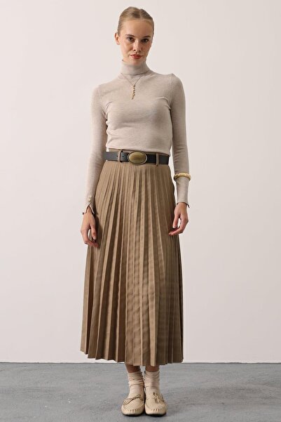 VAGGON Fusta de damă din piele intoarsa cu detaliu curea din nurca, lungime midi, plisata Vs01530