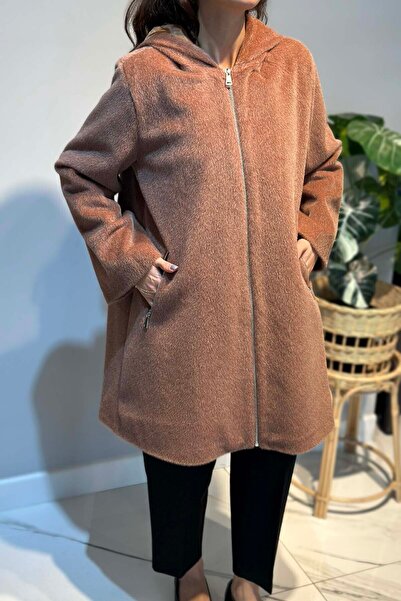 Lale Butik Large Size Zipper Detail Cap Jacket 2590 Camel
