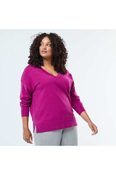 KİABİ سترة محبوكة ناعمة برقبة على شكل حرف V باللون الأرجواني