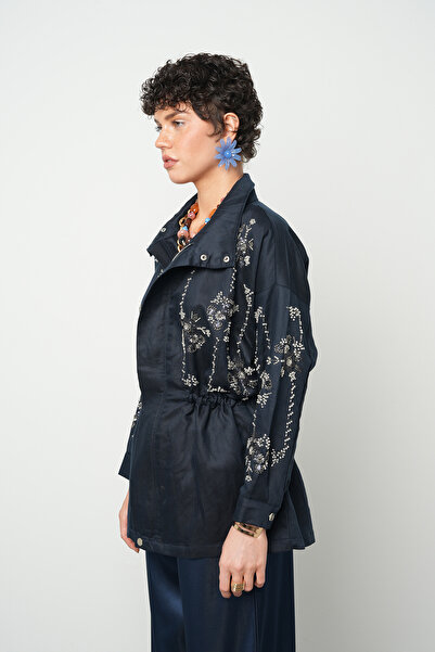 Orfeo Negro Жіночий зимовий піджак з вишивкою бісером, застібкою-блискавкою та кнопками