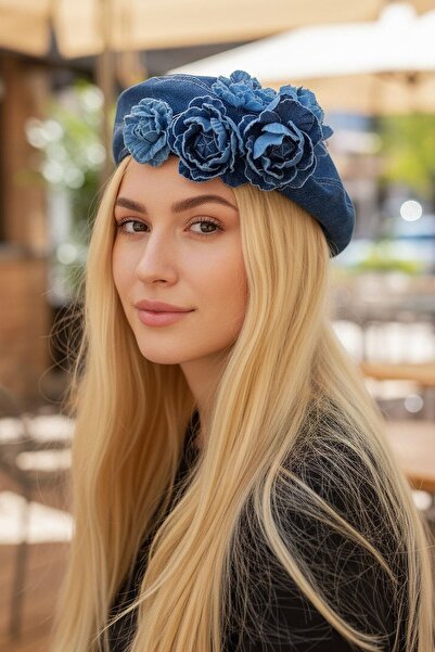 TAKIŞTIR Pălărie cu design denim cu figuri florale de culoare albastră