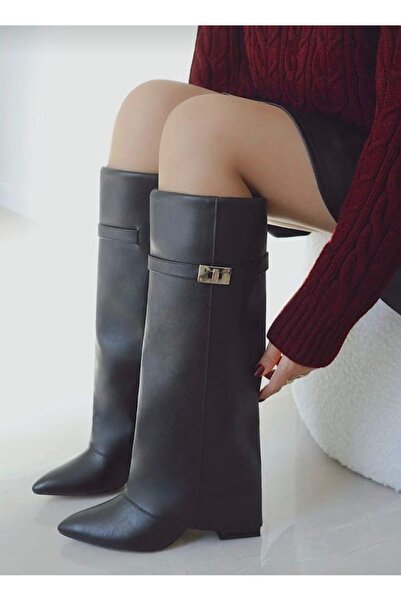 Ozzo Woman Siyah tozluk detaylı diz altı çizme
