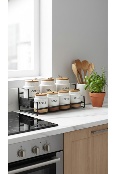 Generic This spice and seasoning storage jar set features a perfect design that adds a stunning touch to your kitchen decor.