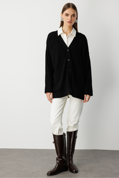 Mizalle Ekstra Oversize Düşük Kol Basic Siyah İnce Triko Hırka