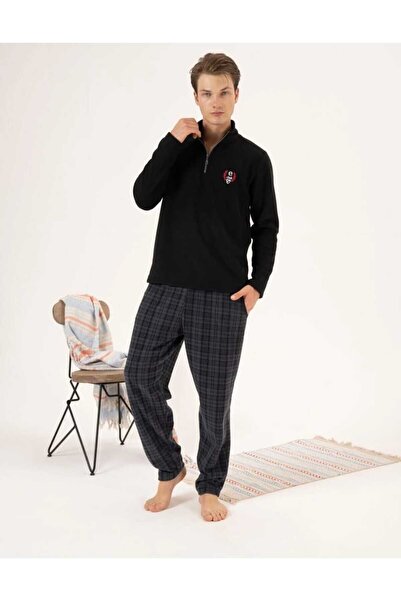 Estiva Fleece Pajama Set with Zipper Collar
