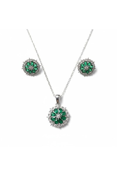 Parlavert Silver 925 Ayar Gümüş Zümrüt Yeşili Taşlı Çiçek Model Kadın Kolye K...
