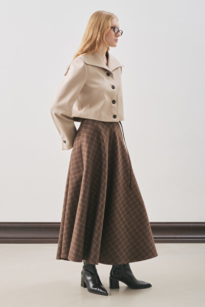 Manuka Loren Short Wide Collar Jacket Beige