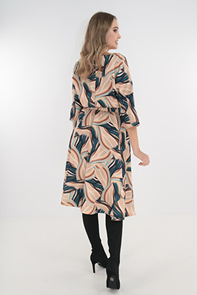 Trend Land Beige midi dress with turquoise abstract print