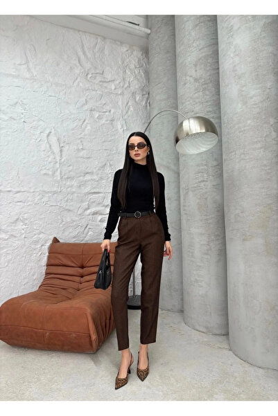 bysoca Kadın Kahverengi Yüksek Bel Kemerli Pileli Cepli Bilek Boy Havuç Kesim Klasik Kumaş Pantolon