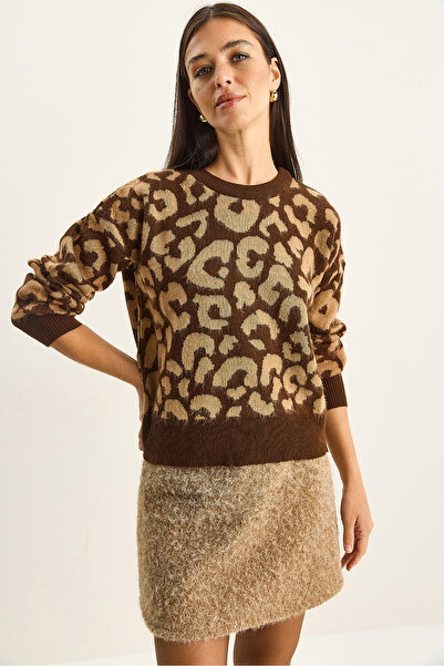 Bianco Lucci Women's Leopard Patterned Crew Neck Fleece-Lined Basic Knitwear Sweater 60285010