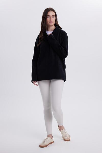 Tudors Women's standard fit anti-pilling cold-proof black bateau neck fleece sweatshirt