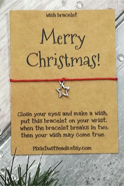 Siyah Kadın İçi Boş Yıldız Objeli Kırmızı Renk Floş İpli Şans Bilekliği