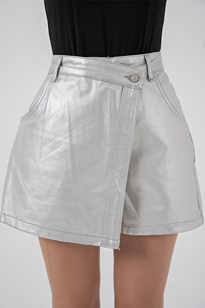 Bigdart Women's Shiny Shorts Skirt 8044 - Silver