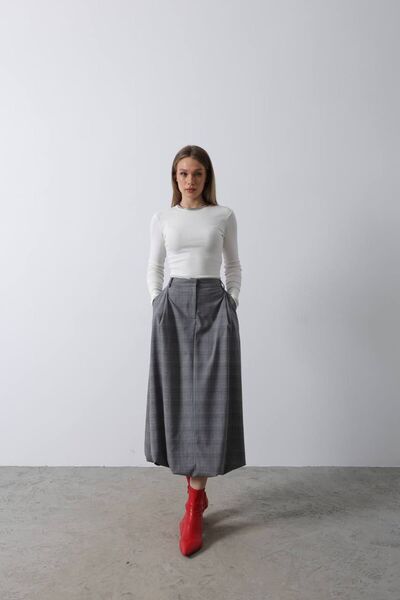 Opera تنورة منقوشة بتفاصيل ستة بالونات مع جيوب