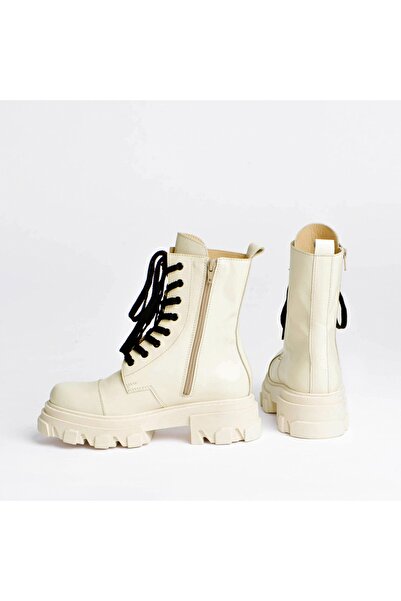 Vanilla Days Oslo Premium Leather Boots in Cream Color