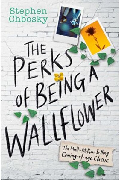 Simon & Schuster Children's Perks of Being a Wallflower (YA Edition) - Stephen Chbosky