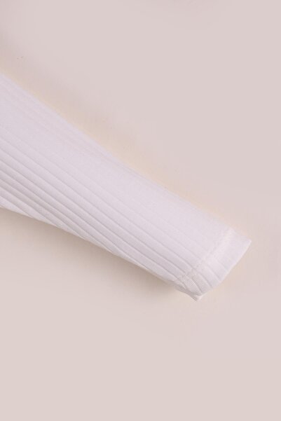 kidello White girl boy baby set unisex newborn 0-3 months ribbed fabric booties set