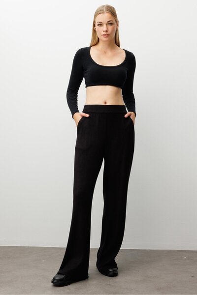 Moda İlgi Modailgi Yandan Cepli Arka Kemer Lastikli Önden Büzgülü Triko Plazzo Pantolon Siyah