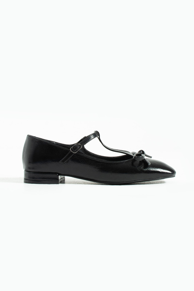 Siena Shoes حذاء لوري نسائي بدون كعب بفيونكة باللون الأسود