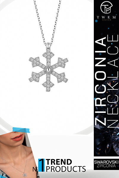 Twem Silver قلادة ندفة الثلج من الزركونيا من سواروفسكي |   سحر الشتاء