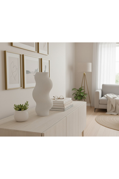 Figmentra مزهرية زخرفية منحنية - 23 × 9 سم