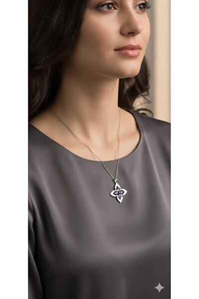 Flamingo 925 Ayar Silver nano zirkon taşlı lilyum çiçeği kolye.rose.gold.rodaj