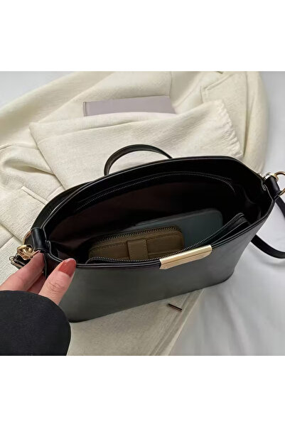 Lapiri Black Leather-Look Women's Shoulder and Crossbody Bag – Stylish Model with Gold Detail