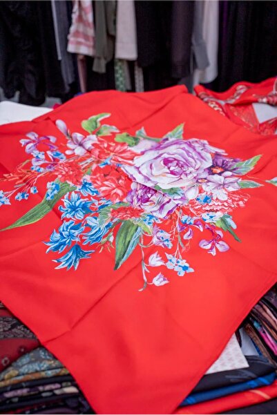 vavelli %100 Twill İpek Eşarp Büyük Gül Desen Nar Çiçeği