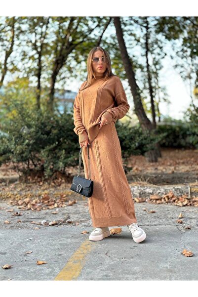 abanitesettür Skirted knitwear suit