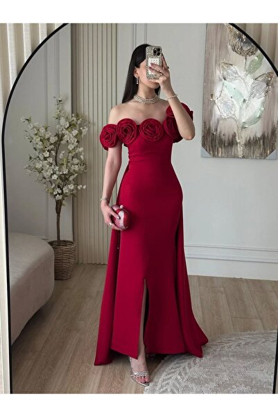 diarafashionsa A luxurious and elegant evening dress
