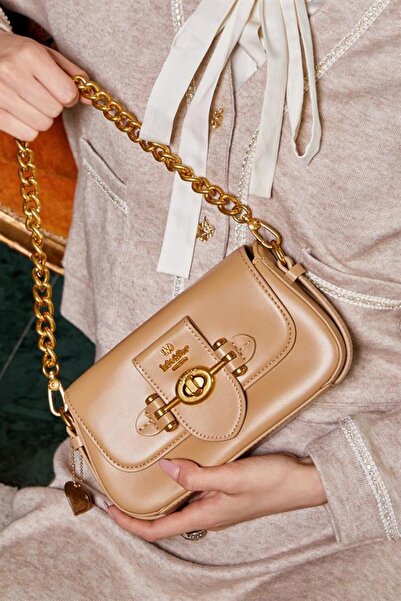 Levidor Kahve Çevirme Kilit Omuz Çantası