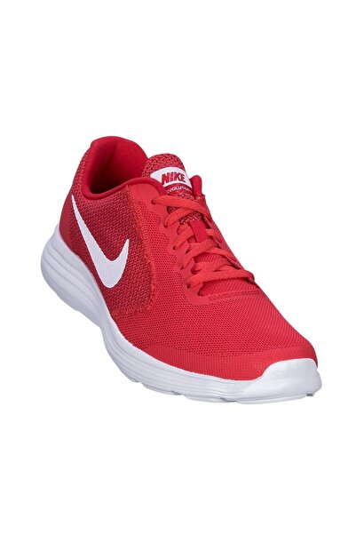 Nike Revolution 3
