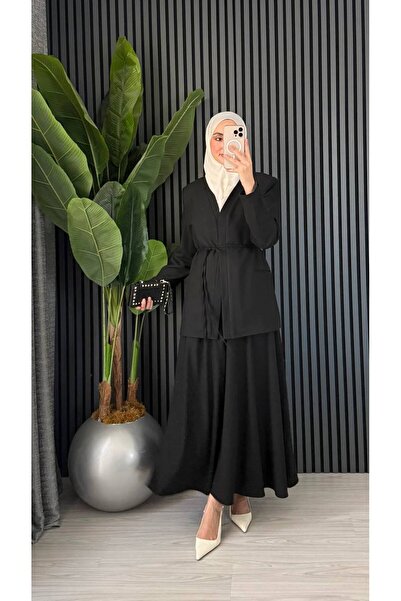 Molly Nelly طقم نسائي من سترة وتنورة بتفاصيل دانتيل للحجاب