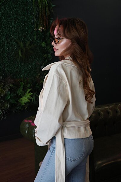 BAŞARAN Ecru Jacket with Belt
